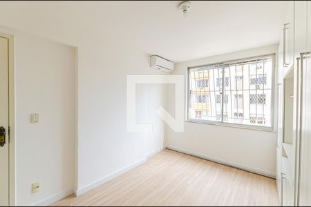 Suíte de apartamento à venda com 2 quartos, 86m² em Santa Rosa, Niterói