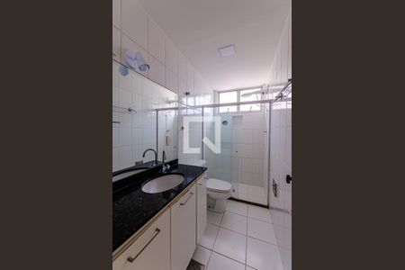 Apartamento à venda com 86m², 2 quartos e 1 vagaBanheiro social