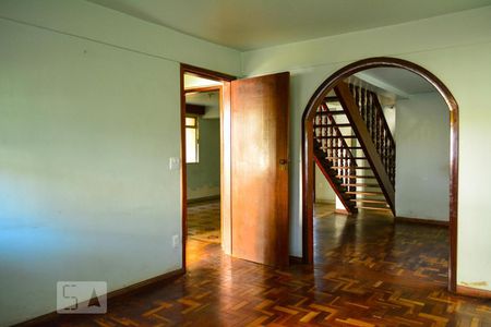 Sala 1 de casa à venda com 5 quartos, 350m² em São Lucas, Belo Horizonte