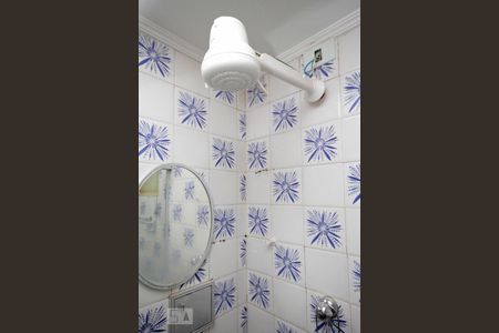 Apartamento para alugar com 55m², 2 quartos e sem vagaBanheiro