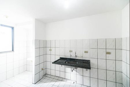Cozinha de apartamento para alugar com 2 quartos, 50m² em Vila Aricanduva, São Paulo