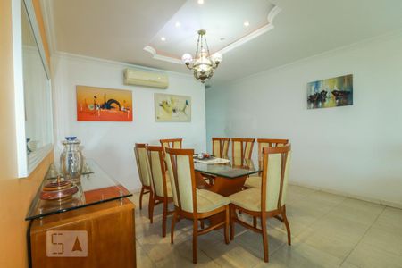 Sala de apartamento para alugar com 4 quartos, 115m² em Barra da Tijuca, Rio de Janeiro
