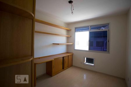 quarto 1 de apartamento à venda com 3 quartos, 170m² em Icaraí, Niterói