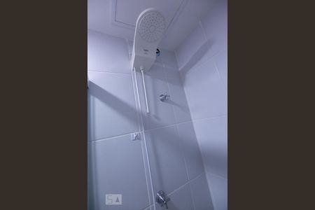 Banheiro de apartamento à venda com 1 quarto, 32m² em Barra Funda, São Paulo