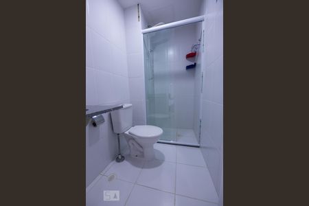 Banheiro de apartamento à venda com 1 quarto, 32m² em Barra Funda, São Paulo