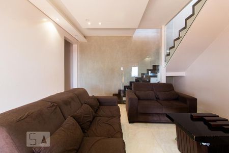 Casa de condomínio para alugar com 350m², 6 quartos e 5 vagasSala