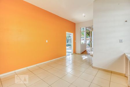 Casa à venda com 600m², 4 quartos e 6 vagasCozinha