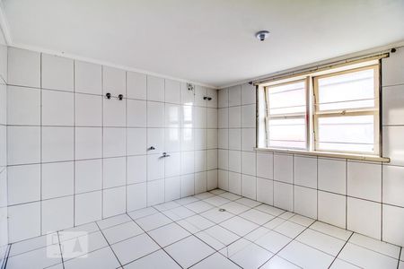 Casa à venda com 600m², 4 quartos e 6 vagasPrimeiro banheiro