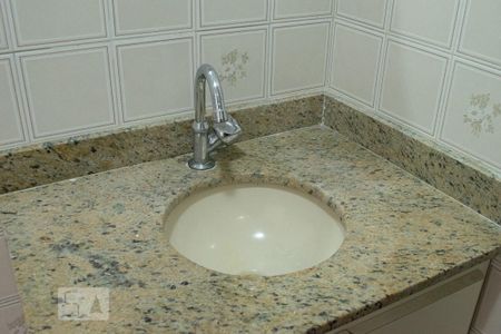 Apartamento à venda com 78m², 3 quartos e 1 vagaPIA BANHEIRO