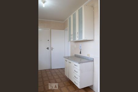Apartamento à venda com 78m², 3 quartos e 1 vagaCOZINHA