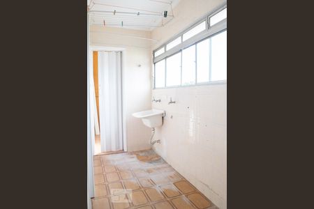 Apartamento à venda com 78m², 3 quartos e 1 vagaÁREA SERVIÇO