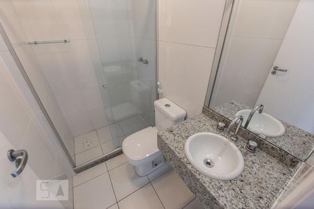 Banheiro social de apartamento para alugar com 2 quartos, 80m² em Recreio dos Bandeirantes, Rio de Janeiro