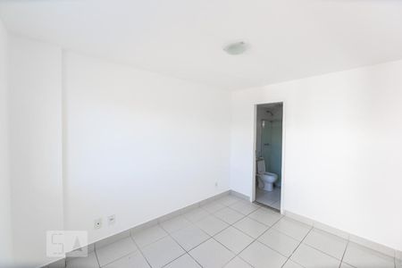 Suíte de apartamento para alugar com 2 quartos, 80m² em Recreio dos Bandeirantes, Rio de Janeiro
