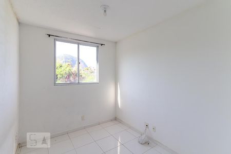Quarto 2 de apartamento à venda com 3 quartos, 60m² em Vargem Pequena, Rio de Janeiro