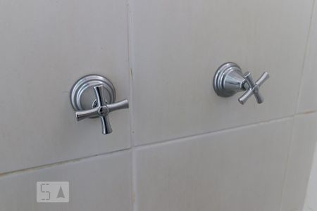 Apartamento à venda com 60m², 3 quartos e sem vaga Apartamento à venda com 60m², 3 quartos e sem vagaBanheiro