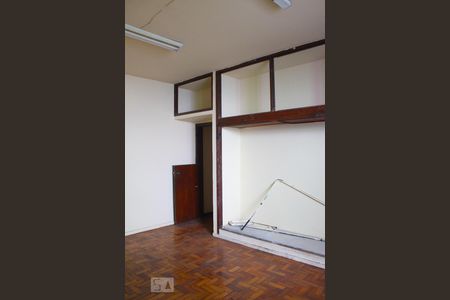 Casa para alugar com 420m², 4 quartos e 2 vagasSuíte