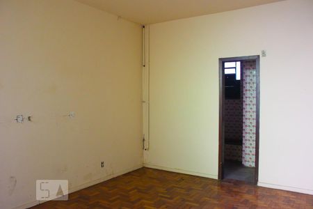 Casa para alugar com 420m², 4 quartos e 2 vagasSuíte