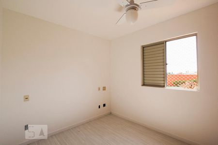 Quarto 3 de apartamento para alugar com 3 quartos, 70m² em Chácara da Barra, Campinas