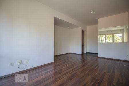 Apartamento à venda com 69m², 2 quartos e 1 vaga Apartamento à venda com 69m², 2 quartos e 1 vagaSala