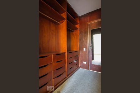 Apartamento à venda com 69m², 2 quartos e 1 vaga Apartamento à venda com 69m², 2 quartos e 1 vagaQuarto 2 closet