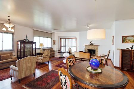 Sala de apartamento à venda com 4 quartos, 213m² em Real Parque, São Paulo