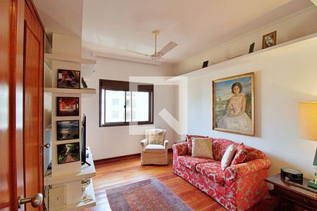 Apartamento à venda com 213m², 4 quartos e 4 vagas Apartamento à venda com 213m², 4 quartos e 4 vagasSuíte 3