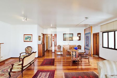 Sala de apartamento à venda com 4 quartos, 213m² em Real Parque, São Paulo