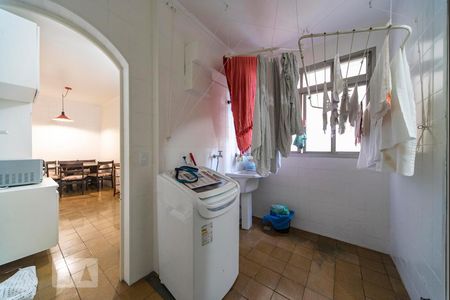 Apartamento à venda com 126m², 3 quartos e 1 vagaÁrea de Serviço