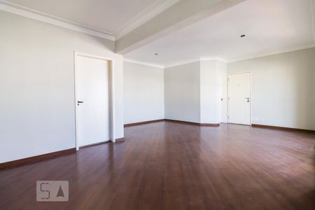 Apartamento à venda com 112m², 3 quartos e 3 vagas Apartamento à venda com 112m², 3 quartos e 3 vagasSala