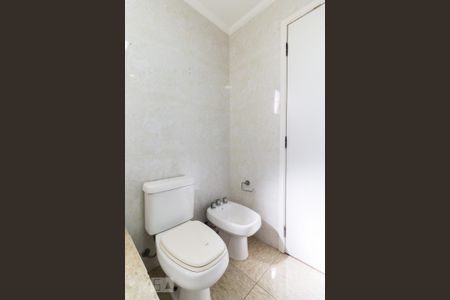 Apartamento à venda com 112m², 3 quartos e 3 vagas Apartamento à venda com 112m², 3 quartos e 3 vagasBanheiro da suíte
