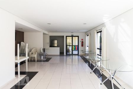 Apartamento à venda com 112m², 3 quartos e 3 vagas Apartamento à venda com 112m², 3 quartos e 3 vagasSalão de festas