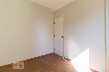 Apartamento à venda com 112m², 3 quartos e 3 vagas Apartamento à venda com 112m², 3 quartos e 3 vagasQuarto 02