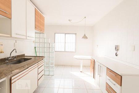 Apartamento à venda com 70m², 2 quartos e 1 vagaCozinha 
