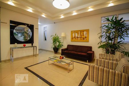 Apartamento à venda com 98m², 3 quartos e 2 vagas Apartamento à venda com 98m², 3 quartos e 2 vagasHall Social