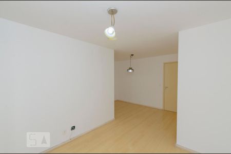 Sala de Estar de apartamento para alugar com 3 quartos, 85m² em Tijuca, Rio de Janeiro