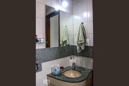 Apartamento à venda com 80m², 3 quartos e 1 vagaBanheiro suíte