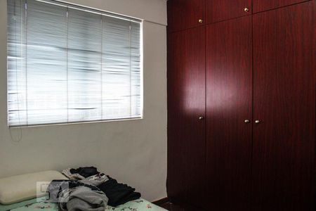 Apartamento à venda com 80m², 3 quartos e 1 vagaQuarto 2