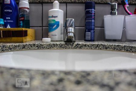 Apartamento à venda com 80m², 3 quartos e 1 vagaBanheiro social