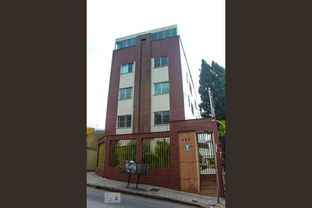 Apartamento à venda com 80m², 3 quartos e 1 vagaFachada