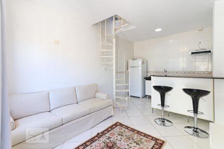 Sala/Cozinha de casa para alugar com 1 quarto, 45m² em Vargem Pequena, Rio de Janeiro