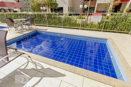 Apartamento para alugar com 54m², 2 quartos e 1 vaga Apartamento para alugar com 54m², 2 quartos e 1 vagaPiscina