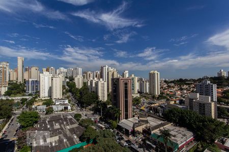 Sala _ Vista de apartamento à venda com 2 quartos, 70m² em Vila Suzana, São Paulo
