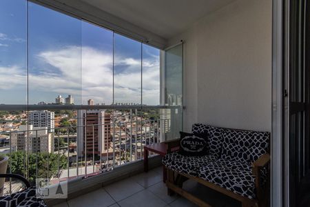 Sala _ Varanda de apartamento à venda com 2 quartos, 70m² em Vila Suzana, São Paulo