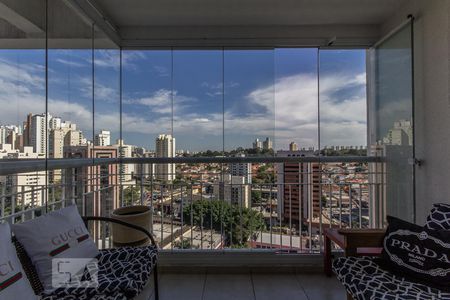 Sala _ Varanda de apartamento à venda com 2 quartos, 70m² em Vila Suzana, São Paulo