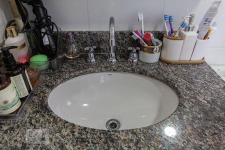Apartamento à venda com 70m², 2 quartos e 2 vagasBanheiro da Suíte