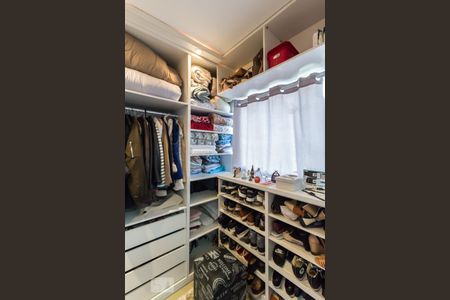 Apartamento para alugar com 70m², 1 quarto e 1 vagaCloset suíte