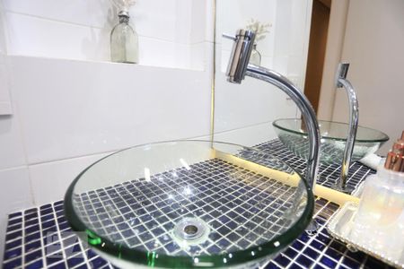 Casa à venda com 92m², 2 quartos e 2 vagas Casa à venda com 92m², 2 quartos e 2 vagasBanheiro