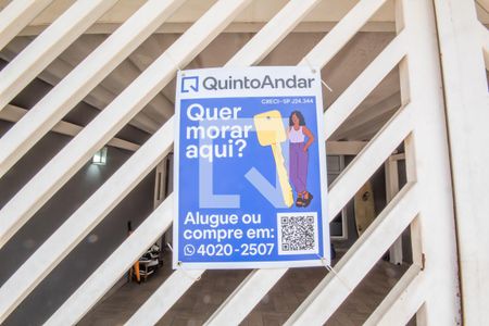 Casa à venda com 92m², 2 quartos e 2 vagas Casa à venda com 92m², 2 quartos e 2 vagasPlaca