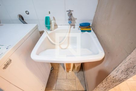 Casa à venda com 92m², 2 quartos e 2 vagas Casa à venda com 92m², 2 quartos e 2 vagasÁrea de Serviço