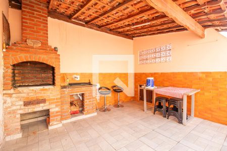 Casa à venda com 92m², 2 quartos e 2 vagas Casa à venda com 92m², 2 quartos e 2 vagasChurrasqueira